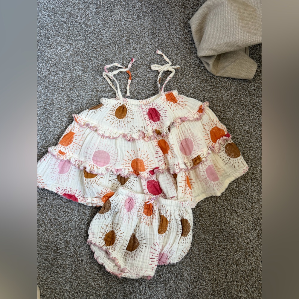 Pink Chicken: Sunburst Patterned Baby Dress with bloomers